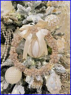10.5 VINTAGE BROOCH WREATH GOLD Metal Fabric Polyester Christmas RAZ W4413500 10.5 VINTAGE BROOCH WREATH GOLD Metal Fabric Polyester Christmas RAZ W4413500