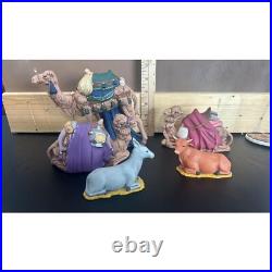 16 Vintage Nativity Scene Ceramic