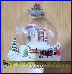 1992 Holiday Classics GrandGlobe 9Musical & Lighted 160MM SnowGlobe TOY SHOPPE