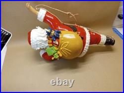 1997 Barthelmess Inc Climbing Santa Claus Resin Indoor Outdoor