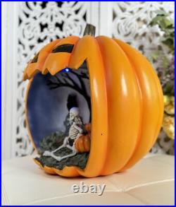 19 Pumpkin Diorama Flashing multicolored LED UP Halloween Skeleton in Graveyard 19 Pumpkin Diorama Flashing multicolored LED UP Halloween Skeleton in Graveyard