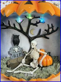 19 Pumpkin Diorama Flashing multicolored LED UP Halloween Skeleton in Graveyard 19 Pumpkin Diorama Flashing multicolored LED UP Halloween Skeleton in Graveyard