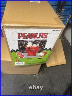 2025 Christmas Limited Peanuts SNOOPY 34.4 H Blowmold Outdoor Decor. New In Box