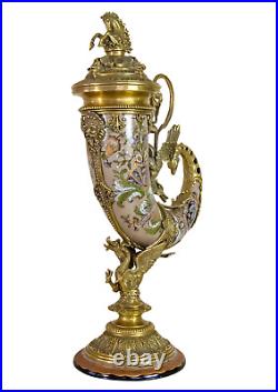 20.5 Inches A BRONZE MOUNTED PORCELAIN CORNUCOPIA HORN