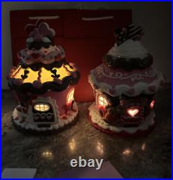 2 Heart Teddy Bear Love Rose Lighted GINGERBREAD CUPCAKE HOUSE Valerie Parr Hill 2 Heart Teddy Bear Love Rose Lighted GINGERBREAD CUPCAKE HOUSE Valerie Parr Hill