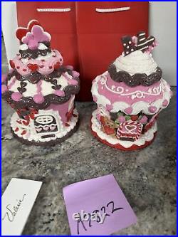 2 Heart Teddy Bear Love Rose Lighted GINGERBREAD CUPCAKE HOUSE Valerie Parr Hill 2 Heart Teddy Bear Love Rose Lighted GINGERBREAD CUPCAKE HOUSE Valerie Parr Hill