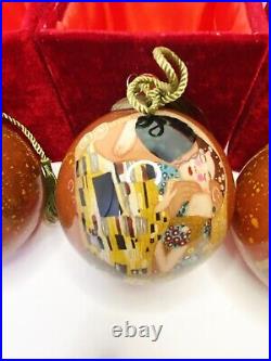 4 BB&B Gustav Klimt La Pastiche The Kiss Glass Ornament Hand Painted