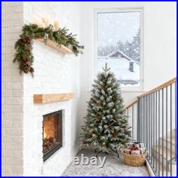 5ft Artificial Christmas Tree Pine Tree &47 Pine Cones 47 Red Berries 1131 Tips 5ft Artificial Christmas Tree Pine Tree &47 Pine Cones 47 Red Berries 1131 Tips
