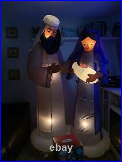 6.5' Lighted CHRISTMAS INFLATABLE AFRICAN AMERICAN HOLY FAMILY Jesus Nativity