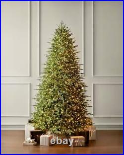 9 FT SMART Grand Duchess Twinkling Balsam Fir LED Pre-Lit Christmas Tree T28