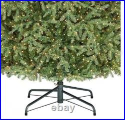 9 FT SMART Grand Duchess Twinkling Balsam Fir LED Pre-Lit Christmas Tree T28