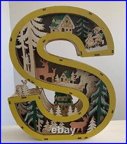 ANTHROPOLOGIE Monogram Wonderland Light-Up Scene Christmas / Letter S / NEW