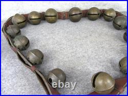 Antique Christmas 15 Graduated Brass Horse Winter Sleigh Bells w Leather Strap