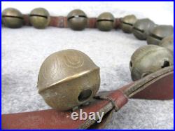 Antique Christmas 15 Graduated Brass Horse Winter Sleigh Bells w Leather Strap
