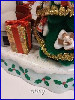 Avon A Wonderful Countdown to Christmas Jolly Snowman Advent Calendar Tree