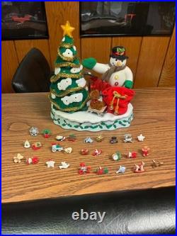 Avon Wonderful Countdown to Christmas Talking Lighted Snowman Advent Tree Works
