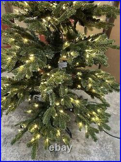Balsam Hill 5.5 Fraser Fir Color+Clear Easy Plug Christmas Tree (READ DESCRIPTI) Balsam Hill 5.5 Fraser Fir Color+Clear Easy Plug Christmas Tree (READ DESCRIPTI)