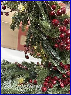Balsam Hill Battery 6 Foot Garland Red Berry Fraser Fir Candlelight LED Ope