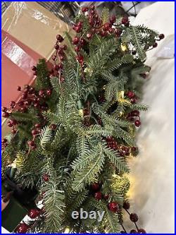 Balsam Hill Battery 6 Foot Garland Red Berry Fraser Fir Candlelight LED Ope