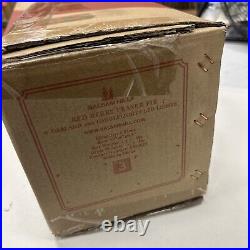 Balsam Hill Battery 6 Foot Garland Red Berry Fraser Fir Candlelight LED Ope