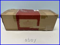 Balsam Hill Berkshire Mountain Fir 6 Foot Clear Light Garland NEW / Distress box