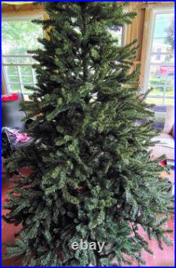 Balsam Hill Christmas Tree Unlit Classic Blue Spruce 7' with Storage Bag Balsam Hill Christmas Tree Unlit Classic Blue Spruce 7' with Storage Bag