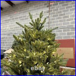 Balsam Hill Norway Spruce 7.5 Foot Christmas Tree Candlelight LED $1199 Open