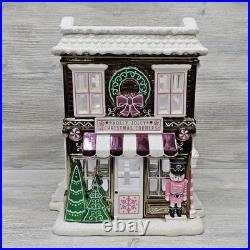 Bath & Body Works 2019 Holly Jolly Christmas Corner Candle Luminary Has Issues