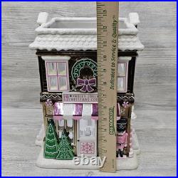 Bath & Body Works 2019 Holly Jolly Christmas Corner Candle Luminary Has Issues