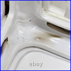 Bath & Body Works 2019 Holly Jolly Christmas Corner Candle Luminary Has Issues