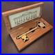 Bobbletopia_President_Donald_Trump_s_Key_to_the_White_House_Medium_Gold_01_nopq