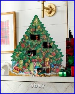 Byers' Choice Delightful Musical Wooden Christmas Advent Calendar withLights