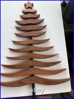 CRATE & BARREL LARGE 24Tall Wooden Ornament Christmas TREE Exc. Condition