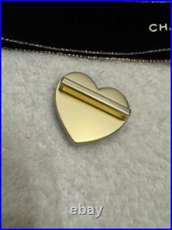 Chanel 2023 Christmas Limited Ribbon Charm Heart For Wrapping 113cm Black New Chanel 2023 Christmas Limited Ribbon Charm Heart For Wrapping 113cm Black New