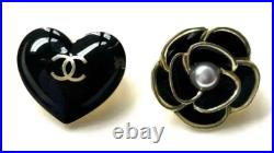 Chanel 2023 Christmas Ribbon Camellia Heart Charms of Holiday