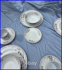 Christmas Gibson Dishes 6people Setting