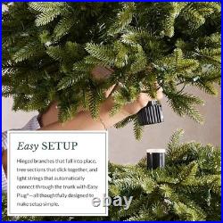 Christmas Tree with 300 Clear Incandescent Lights- 4.5ft