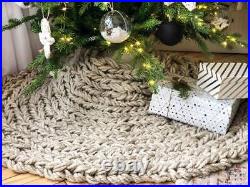 Christmas tree skirt chunky knit, custom tree skirt, vintage Christmas decoration