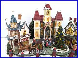 Cracker Barrel Color Changing Fiber Optic Christmas Village. VIDEO