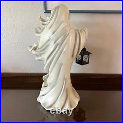 Cracker Barrel Ghost Holding Lantern Figurine Halloween Decor White 18'