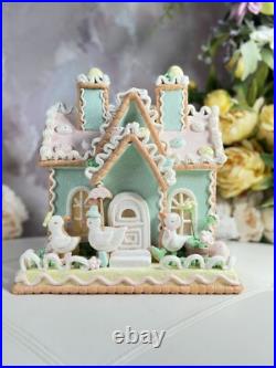 Cupcakes And Cashmere 10 Easter Gingerberry Led House With Duck Family