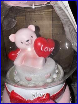 Cupcakes And Cashmere LED Valentine's Glass Gum Ball Candy Teddy Bear'machine