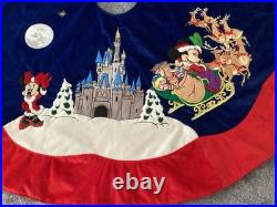 DISNEY MICKEY AND MINNIE CASTLE CHRISTMAS TREE SKIRT 51 Diameter