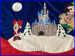 DISNEY MICKEY AND MINNIE CASTLE CHRISTMAS TREE SKIRT 51 Diameter