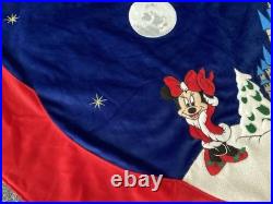 DISNEY MICKEY AND MINNIE CASTLE CHRISTMAS TREE SKIRT 51 Diameter