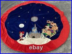 DISNEY MICKEY AND MINNIE CASTLE CHRISTMAS TREE SKIRT 51 Diameter