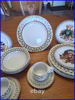 Debbie Mumm Vintage Christmas Bears 39 Pieces Dinnerware Grouping Sakura 1998