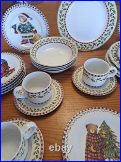 Debbie Mumm Vintage Christmas Bears 39 Pieces Dinnerware Grouping Sakura 1998