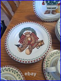 Debbie Mumm Vintage Christmas Bears 39 Pieces Dinnerware Grouping Sakura 1998