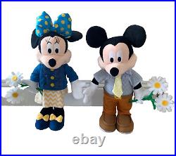 Disney Grand Floridian Mickey & Minnie Standing 22 Plush Flowers Seersucker Tie